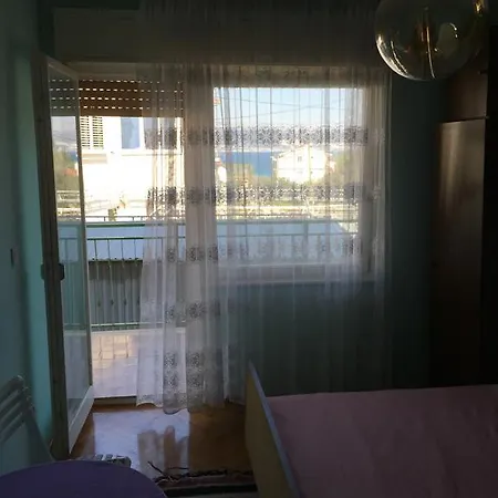 Apartman Inga *
